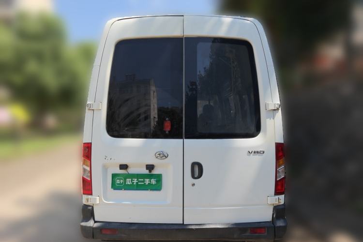 Used SAIC MAXUS Xintu V80 2019 2.5T Classic Model 6-Speed Manual – Aotong Long Wheelbase High-Roof 7-Seater Rear
