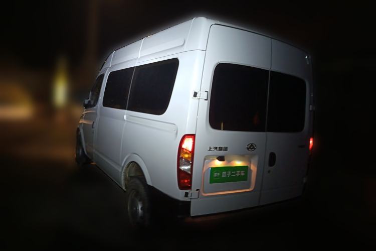 Used SAIC MAXUS Xintu V80 2019 2.5T Classic Edition 6-Speed Manual – Aoyuntong Short Wheelbase Mid-Height Design 5/6 Seats Rear Left 45 Deg