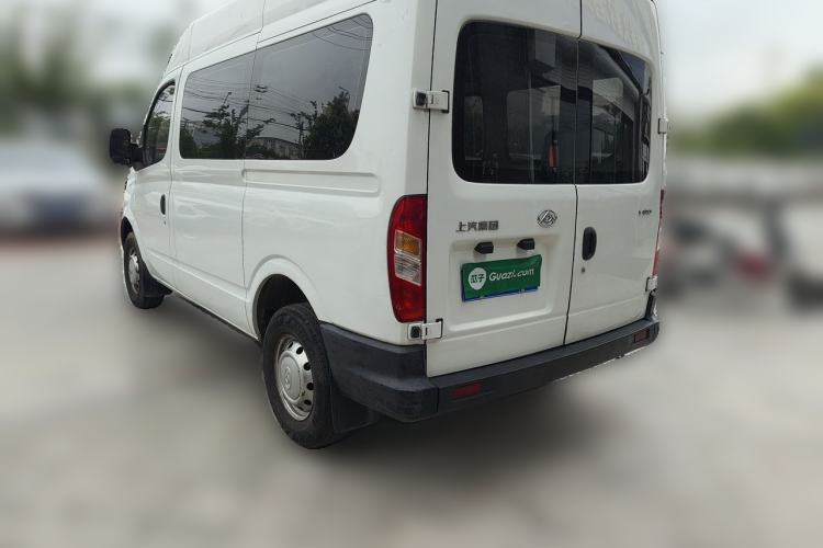 Used SAIC MAXUS Xintu V80 2019 2.5T Classic Edition 6-Speed Manual – Aoyuntong Modified Version Short Wheelbase Mid-Height Roof 5/6 Seats Rear Left 45 Deg