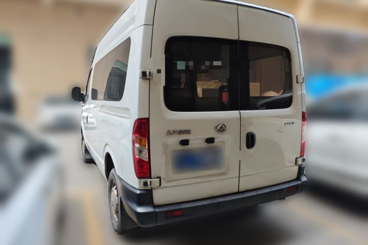 Used SAIC MAXUS Xintu V80 2019 2.5T Classic Edition 6-Speed Manual – Aoyuntong Short Wheelbase Mid-Height Design 5/6 Seats Rear Left 45 Deg