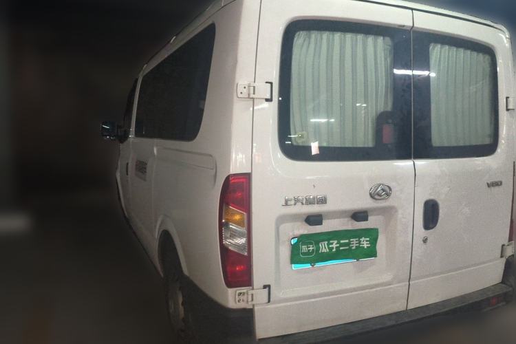 Used SAIC MAXUS Xintu V80 2019 2.5T Classic Model 6-Speed Manual – Aoyuntong Short Wheelbase Ultra-Low Roof 5/6 Seats Rear Left 45 Deg