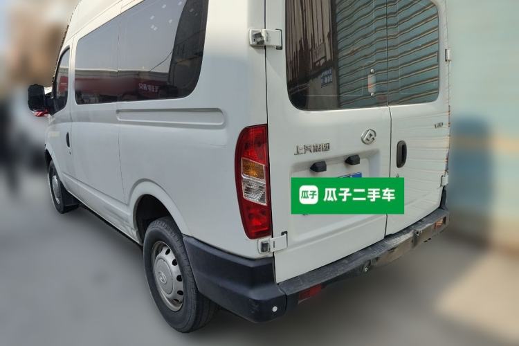 Used SAIC MAXUS Xintu V80 2019 2.5T Classic 6-Speed Manual Van Short Wheelbase Mid-Roof Design 2/3 Seats Rear Left 45 Deg