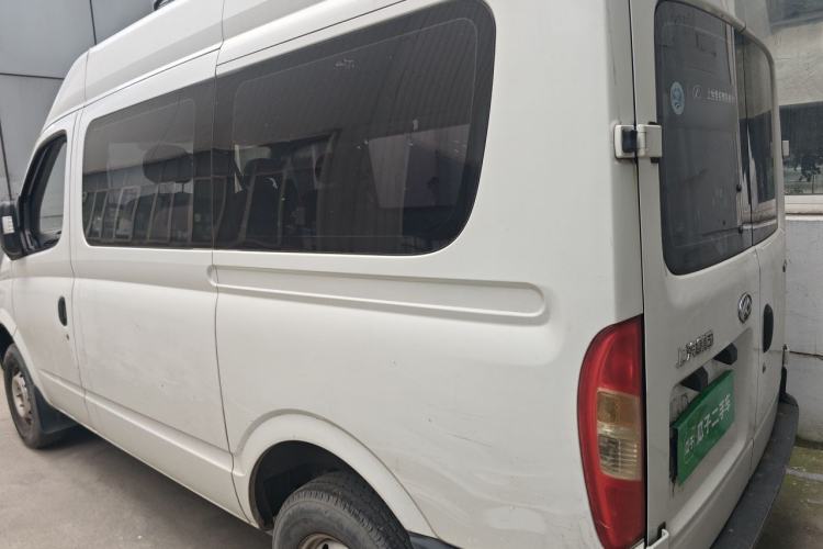 Used SAIC MAXUS Xintu V80 2019 2.5T Classic Edition 6-Speed Manual – Aoyuntong Short Wheelbase Mid-Height Design 5/6 Seats Rear Left 45 Deg