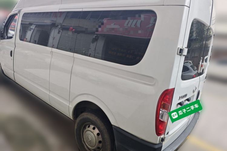 Used SAIC MAXUS Xintu V80 2019 2.5T Classic Model 6-Speed Manual Aotong Long Wheelbase Mid-Height 7-Seater Rear Left 45 Deg