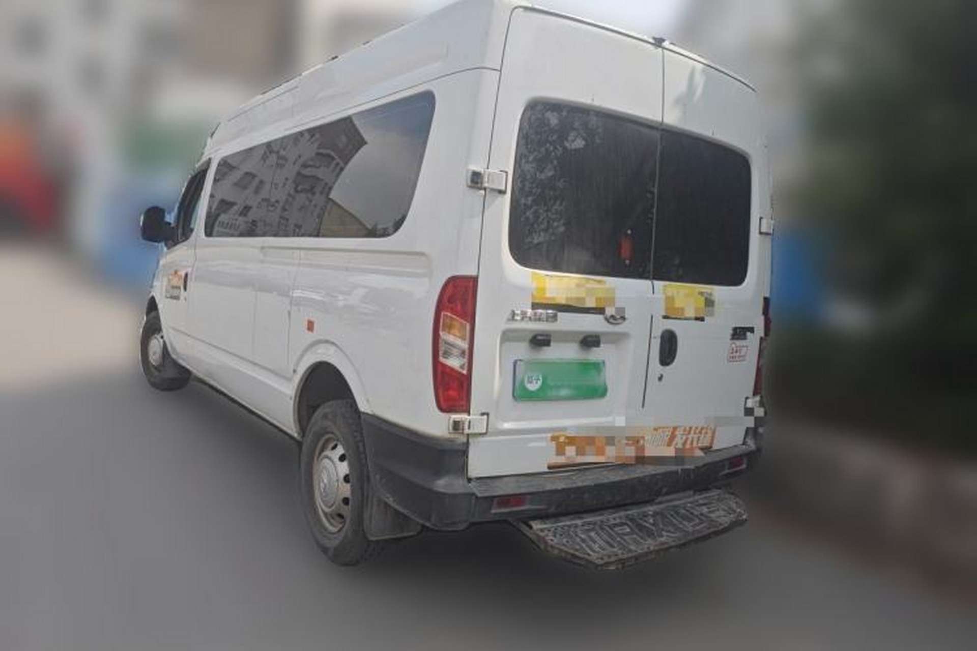 Used SAIC MAXUS Xintu V80 2019 2.5T Classic Model 6-Speed Manual Aotong Long Wheelbase Mid-Height 7-Seater Rear Left 45 Deg