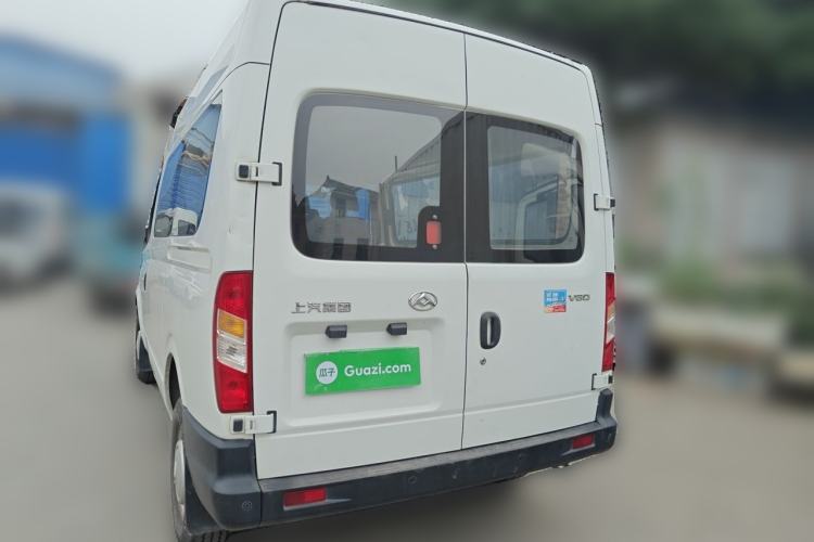 Used SAIC MAXUS Xintu V80 2019 2.5T Classic Edition 6-Speed Manual – Aoyuntong Short Wheelbase Mid-Height Design 5/6 Seats Rear Left 45 Deg