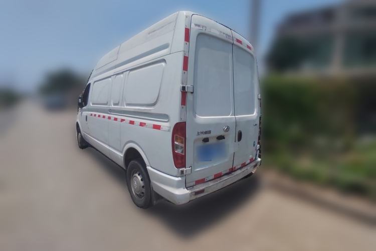 Used SAIC MAXUS Xintu V80 2019 2.0T Plus 6-Speed Manual Van Long Wheelbase Mid-Roof Design 2-3 Seater Rear Left 45 Deg