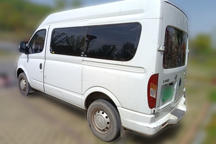 Used SAIC MAXUS Xintu V80 2019 2.0T Plus 6-Speed Manual – Aoyuntong Short Wheelbase Ultra-Low Roof 5/6-Seater Rear Left 45 Deg