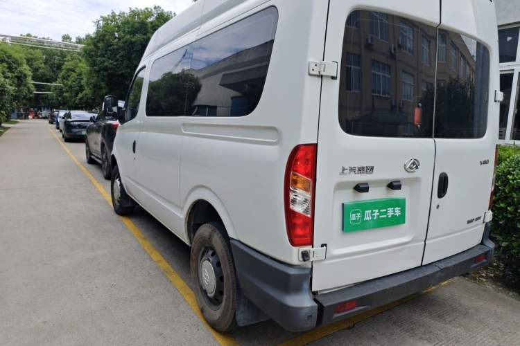 Used SAIC MAXUS Xintu V80 2019 2.5T Classic AMT Van Short Wheelbase Mid-Roof 6-Seater Rear Left 45 Deg