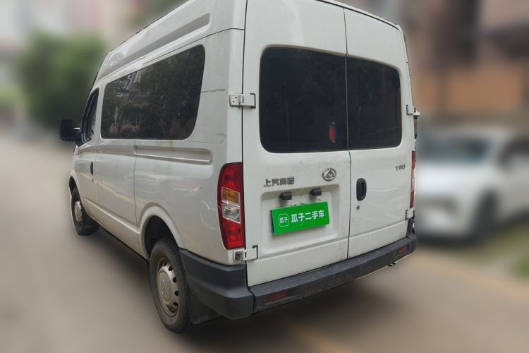 Used SAIC MAXUS Xintu V80 2019 2.5T Classic Edition 6-Speed Manual – Aoyuntong Short Wheelbase Mid-Height Design 5/6 Seats Rear Left 45 Deg