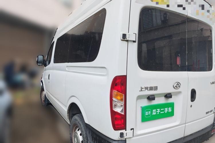Used SAIC MAXUS Xintu V80 2019 2.5T Classic AMT Aoyuntong Facelifted Short-Wheelbase Mid-Roof 5/6-Seater Rear Left 45 Deg