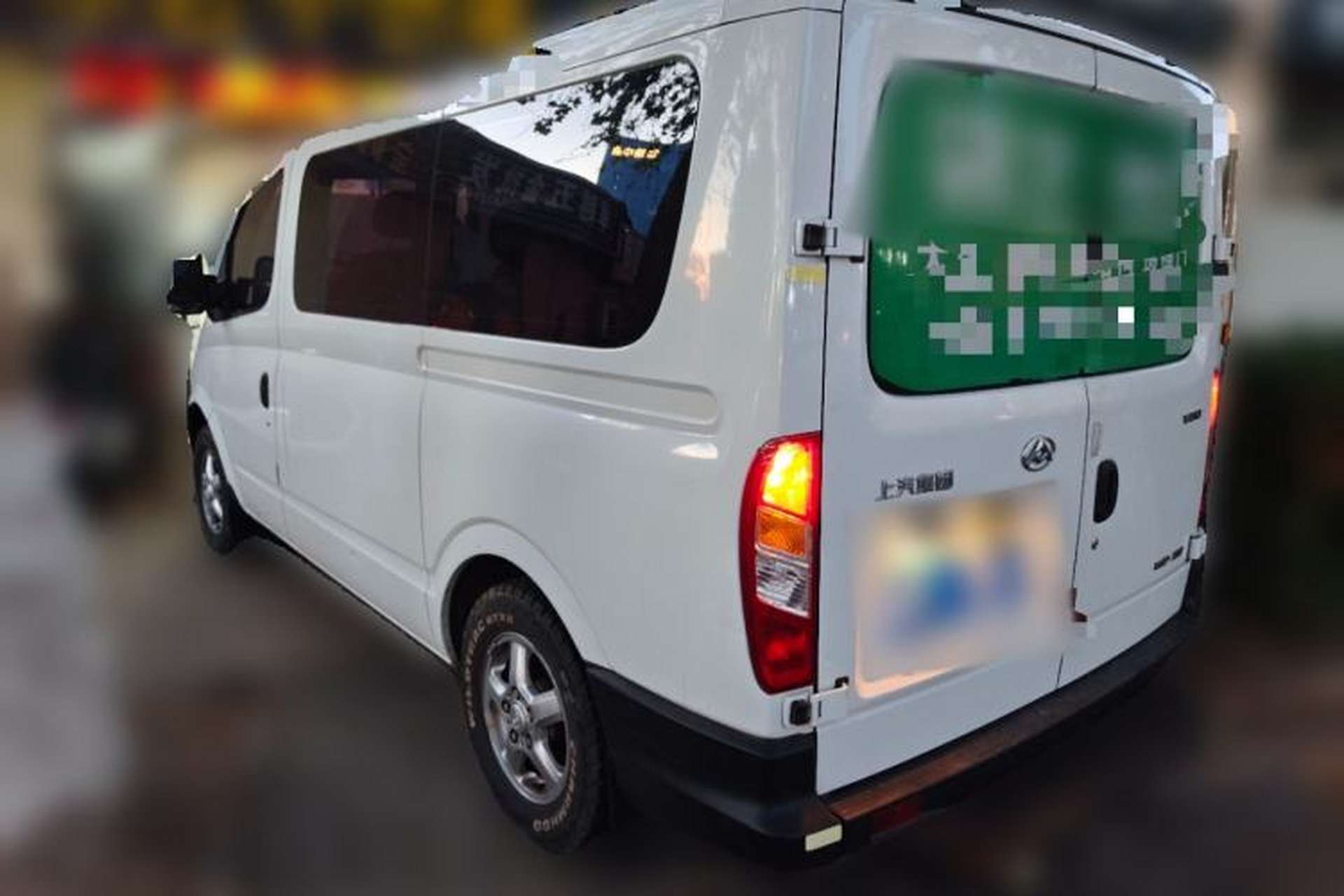 Used SAIC MAXUS Xintu V80 2019 2.5T Classic Model AMT Aoyuntong Facelifted Short Wheelbase Ultra-Low Roof 5/6-Seater Rear Left 45 Deg