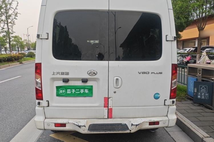 Used SAIC MAXUS Xintu V80 2019 2.0T Plus 6-Speed Manual – Aoyuntong Long Wheelbase High-Roof 7-Seater Rear