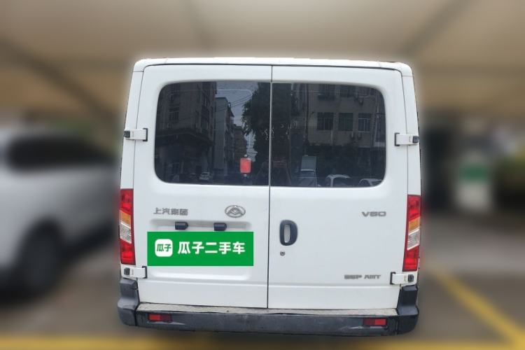 Used SAIC MAXUS Xintu V80 2019 2.5T Classic Model AMT Aoyuntong Short Wheelbase Ultra-Low Roof 5/6-Seater Rear