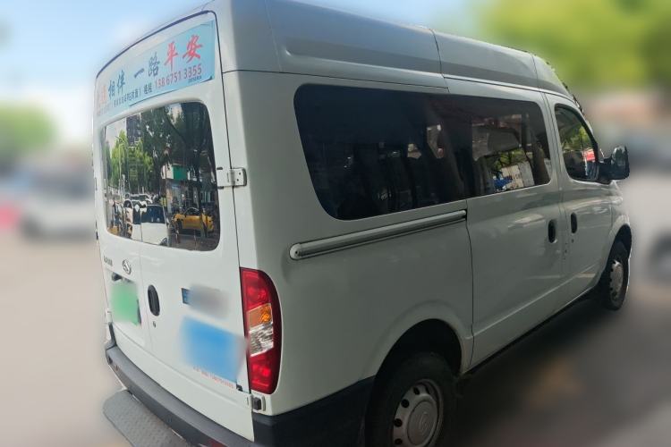 Used SAIC MAXUS Xintu V80 2019 2.5T Classic Edition 6-Speed Manual – Aoyuntong Short Wheelbase Mid-Height Design 5/6 Seats Rear Right 45 Deg