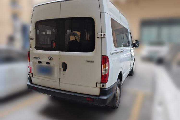 Used SAIC MAXUS Xintu V80 2019 2.5T Classic Edition 6-Speed Manual – Aoyuntong Short Wheelbase Mid-Height Design 5/6 Seats Rear Right 45 Deg
