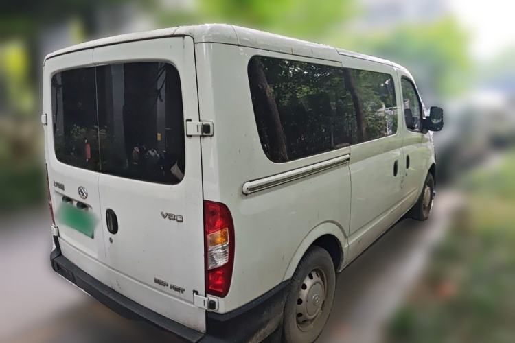 Used SAIC MAXUS Xintu V80 2019 2.5T Classic Model AMT Aoyuntong Facelifted Short Wheelbase Ultra-Low Roof 5/6-Seater Rear Right 45 Deg