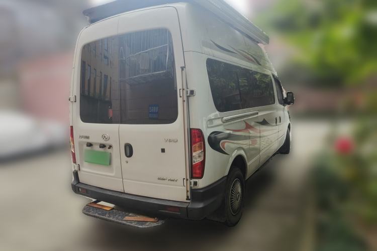 Used SAIC MAXUS Xintu V80 2019 2.5T Classic Model AMT Aoyuntong Long Wheelbase High-Roof 7-Seater Rear Right 45 Deg