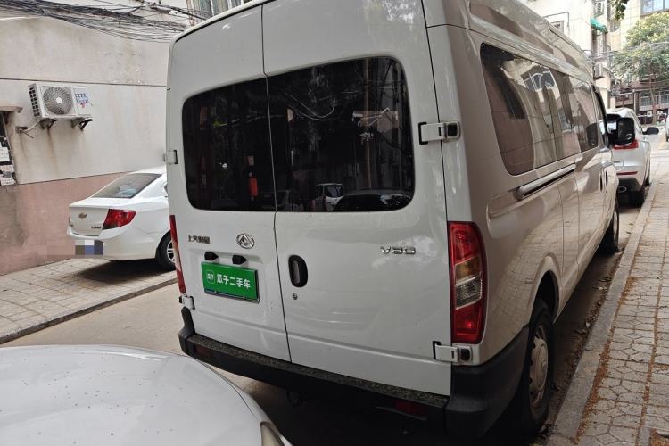 Used SAIC MAXUS Xintu V80 2019 2.5T Classic Model 6-Speed Manual Aotong Long Wheelbase Mid-Height 7-Seater Rear Right 45 Deg