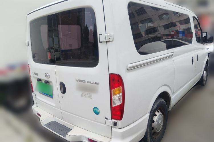 Used SAIC MAXUS Xintu V80 2019 2.0T Plus 6-Speed Manual – Aoyuntong Short Wheelbase Ultra-Low Roof 5/6-Seater Rear Right 45 Deg