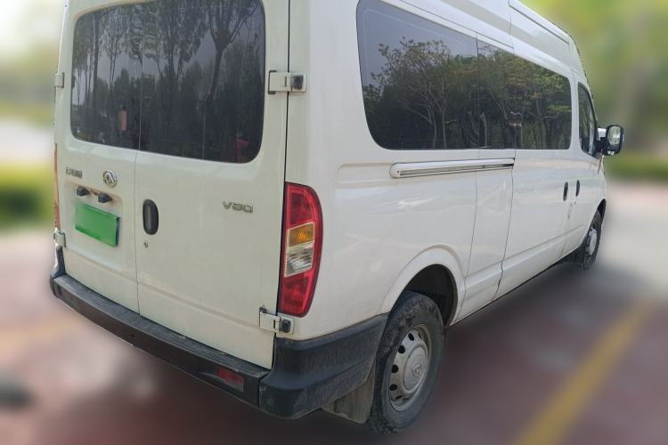 Used SAIC MAXUS Xintu V80 2019 2.5T Classic Version 6-Speed Manual – Aoyuntong Modified Long Wheelbase Mid-Height 7-Seater Rear Right 45 Deg