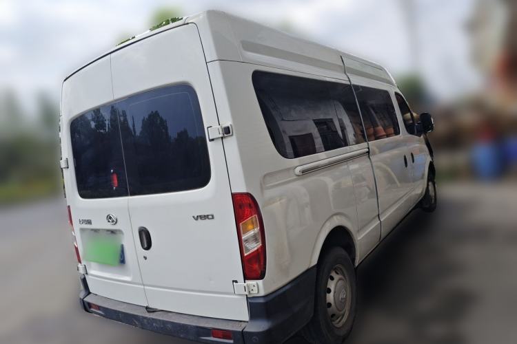 Used SAIC MAXUS Xintu V80 2019 2.5T Classic Model 6-Speed Manual Aotong Long Wheelbase Mid-Height 7-Seater Rear Right 45 Deg