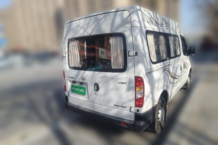 Used SAIC MAXUS Xintu V80 2019 2.5T Classic AMT Aoyuntong Short Wheelbase Mid-Roof 5/6-Seater Rear Right 45 Deg