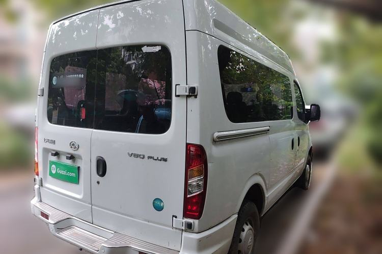 Used SAIC MAXUS Xintu V80 2019 2.0T Plus 6-Speed Manual – Aoyuntong Short Wheelbase Mid-Roof Design 5/6-Seater Rear Right 45 Deg