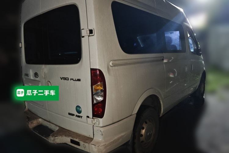 Used SAIC MAXUS Xintu V80 2019 2.0T Plus AMT Aoyuntong Short Wheelbase Mid-Roof 5/6-Seater Rear Right 45 Deg