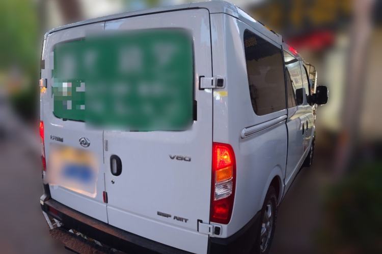 Used SAIC MAXUS Xintu V80 2019 2.5T Classic Model AMT Aoyuntong Facelifted Short Wheelbase Ultra-Low Roof 5/6-Seater Rear Right 45 Deg