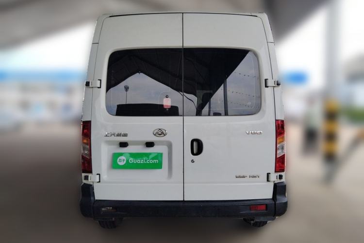 Used SAIC MAXUS Xintu V80 2019 2.5T Classic Model AMT Aoyuntong Long Wheelbase Mid-Roof 7-Seater Rear