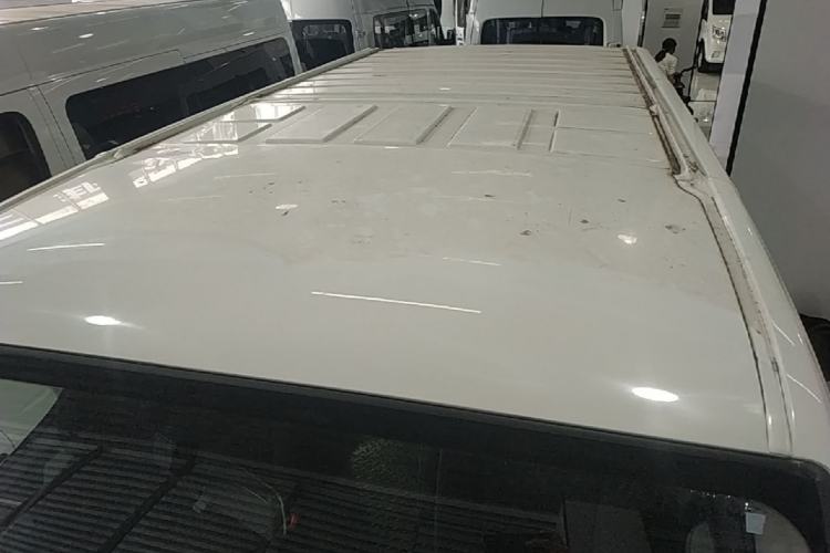 Used SAIC MAXUS Xintu V80 2019 2.0T Plus AMT Aoyuntong Short Wheelbase Ultra-Low Roof 5/6-Seater Roof