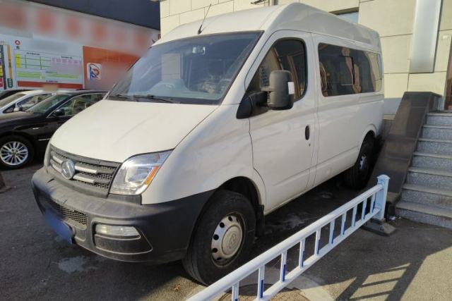 Used SAIC MAXUS Xintu V80 2019 2.5T Classic AMT Aoyuntong Short Wheelbase Mid-Roof 5/6-Seater