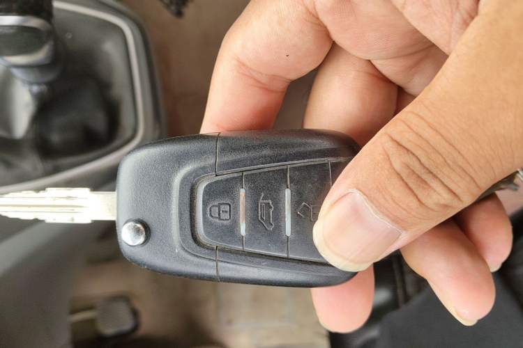 Used SAIC MAXUS Xintu V80  Vehicle Key