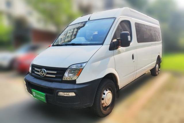 Used SAIC MAXUS Xintu V80 2019 2.5T Classic Model 6-Speed Manual Aotong Long Wheelbase Mid-Height 7-Seater