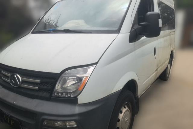 Used SAIC MAXUS Xintu V80 2019 2.5T Classic AMT Aoyuntong Short Wheelbase Mid-Roof 5/6-Seater
