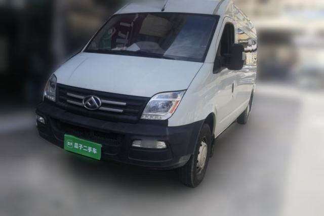 Used SAIC MAXUS Xintu V80 2019 2.5T Classic Model 6-Speed Manual Aotong Long Wheelbase Mid-Height 7-Seater