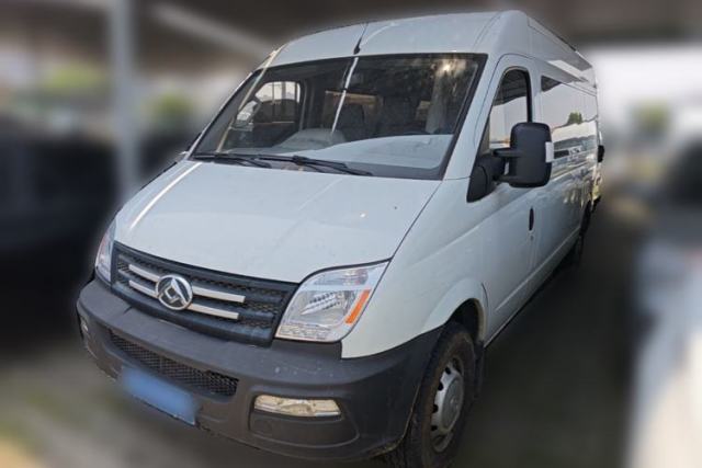 Used SAIC MAXUS Xintu V80 2019 2.5T Classic Model 6-Speed Manual Aotong Long Wheelbase Mid-Height 7-Seater