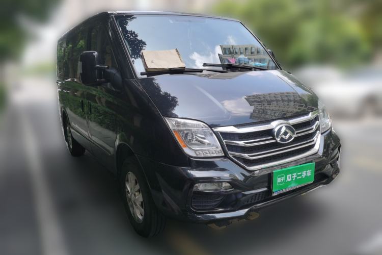 Used SAIC MAXUS Xintu V80 2020 2.0T AMT PLUS City Edition Short Wheelbase Ultra-Low Roof 5/6-Seater Front Right 45 Deg