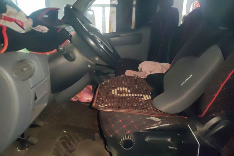 Used SAIC MAXUS Xintu V80  Left Front Seat