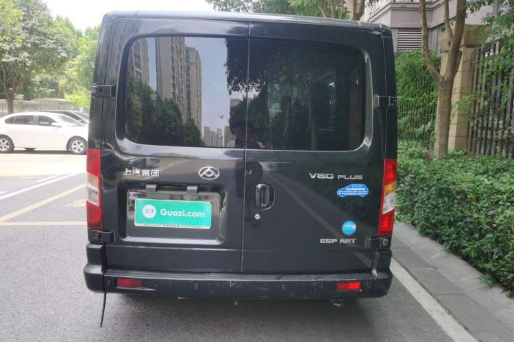 Used SAIC MAXUS Xintu V80 2020 2.0T AMT PLUS City Edition Short Wheelbase Ultra-Low Roof 5/6-Seater Rear