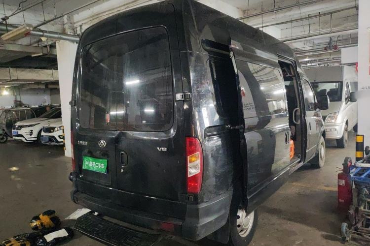 Used SAIC MAXUS Xintu V80  Rear Right 45 Deg