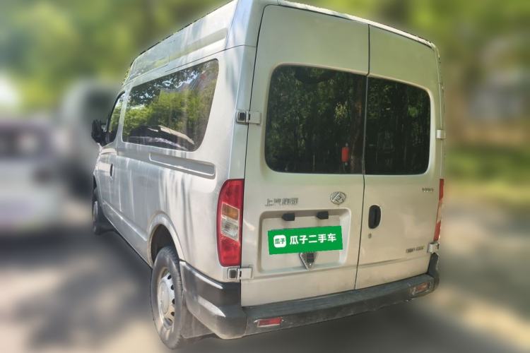 Used SAIC MAXUS Xintu V80 2020 2.5T AMT Classic City Distribution King Short Wheelbase Mid-Roof Design – 2/3 Seats Rear Left 45 Deg