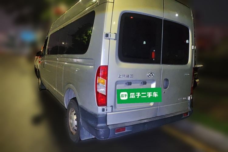 Used SAIC MAXUS Xintu V80 2020 2.5T AMT Classic City Distribution King Long Wheelbase Mid-Roof Design – 2/3 Seats Rear Left 45 Deg