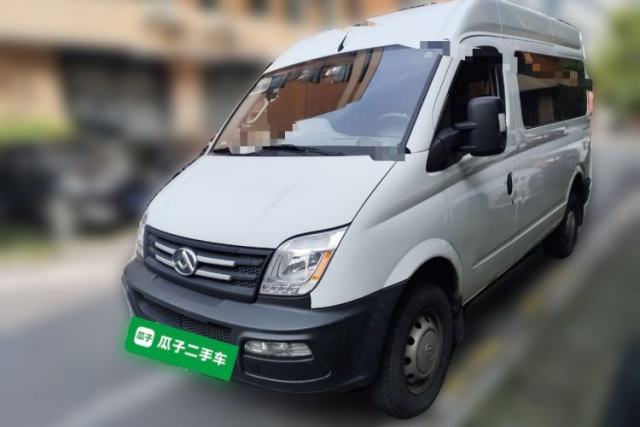 Used SAIC MAXUS Xintu V80 2020 2.5T Manual Classic City Delivery King Short Wheelbase Mid-Roof Design 2/3 Seats