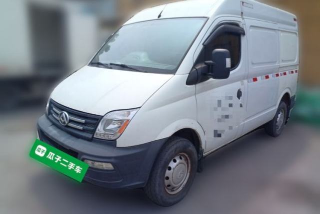 Used SAIC MAXUS Xintu V80 2020 2.5T AMT Classic City Distribution King Short Wheelbase Mid-Roof Design – 2/3 Seats