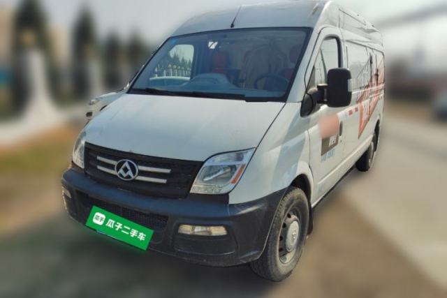 Used SAIC MAXUS Xintu V80 2020 2.5T Manual Classic City Delivery King Long Wheelbase Mid-Height 2/3 Seats