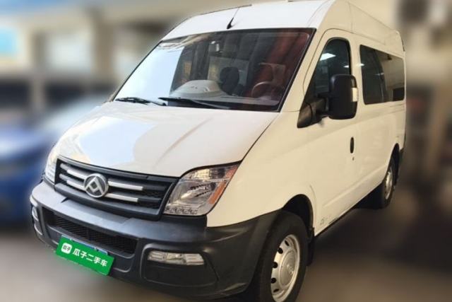 Used SAIC MAXUS Xintu V80 2020 2.5T Manual Classic City Delivery King Short Wheelbase Mid-Roof Design 2/3 Seats