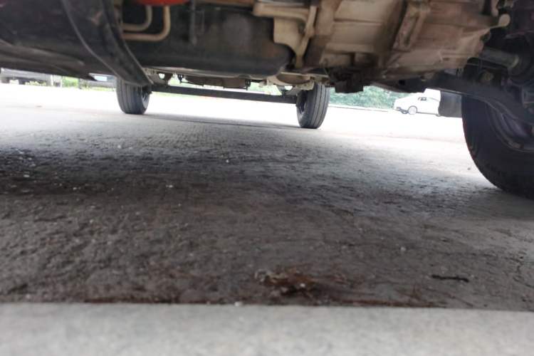 Used SAIC MAXUS Xintu V80  Chassis Front