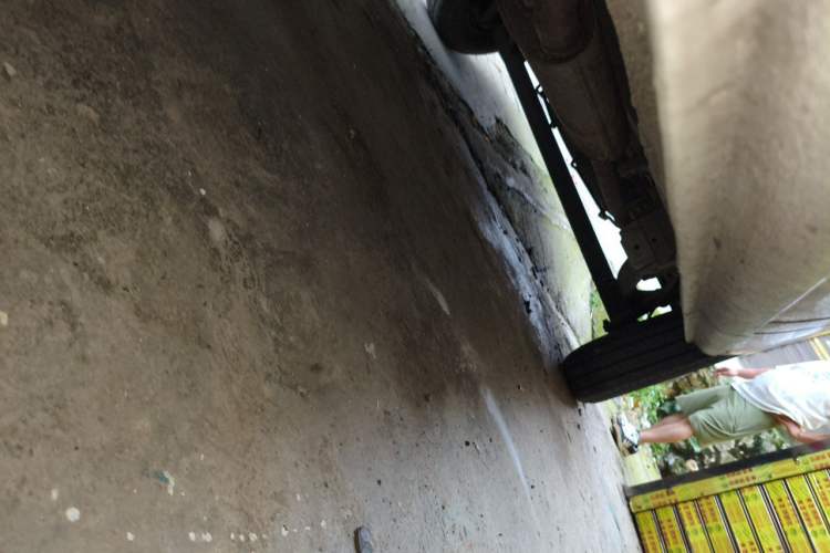 Used SAIC MAXUS Xintu V80  Chassis Front Left